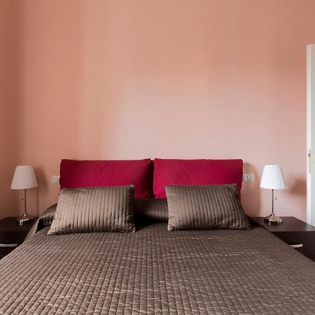 Ferienwohnung Bilocale Porta Vittoria Milano Exterior foto